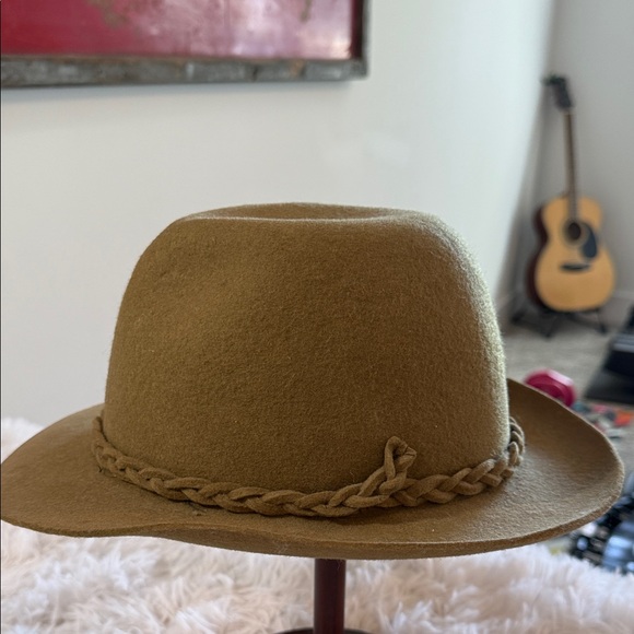 VINTAGE I.B.U.S.A. BOWLER HAT FELT WOOL TASSEL MENS large - Picture 1 of 9
